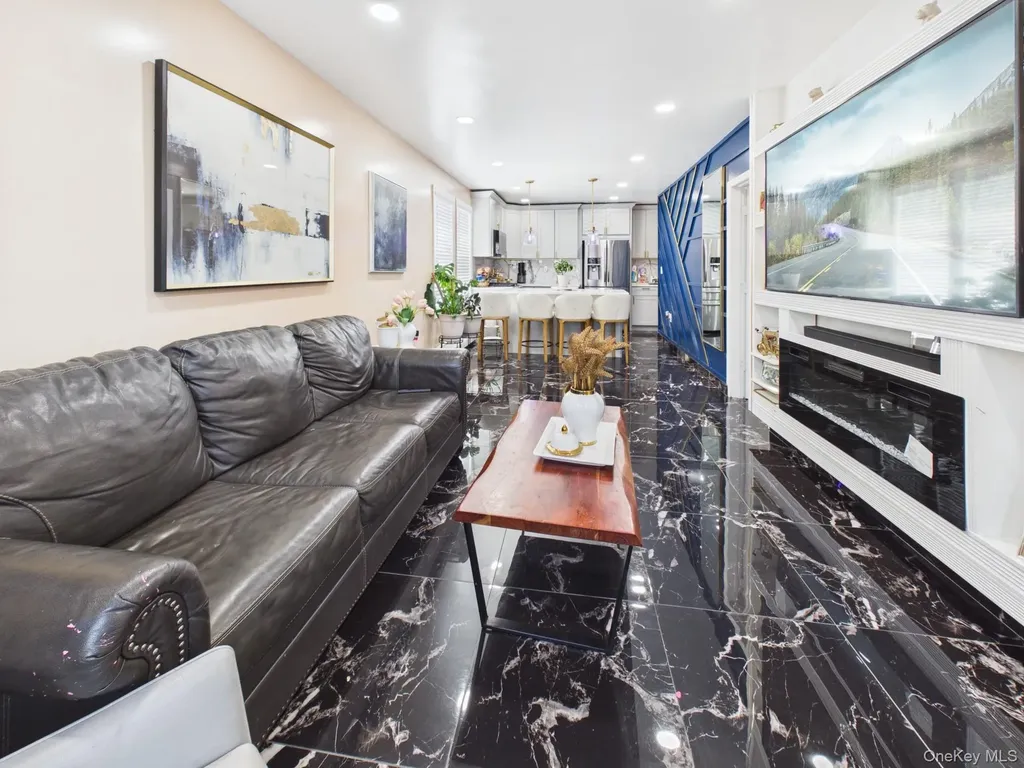 129 Morningside Place Yonkers NY 10703