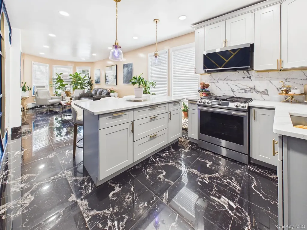 129 Morningside Place Yonkers NY 10703