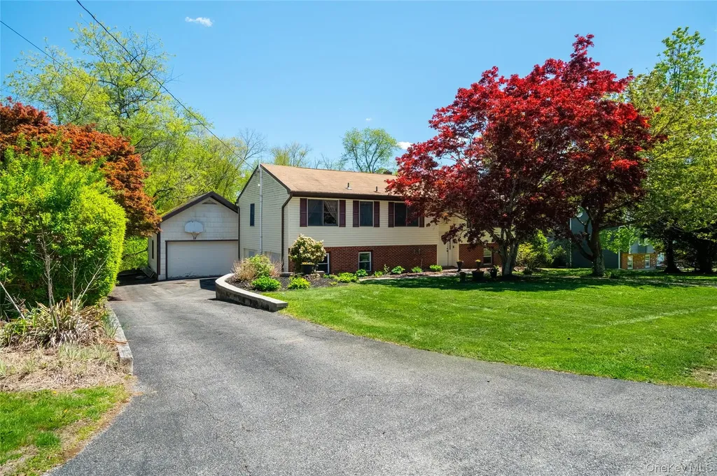 138 Fairmont Road Mahopac NY 10541