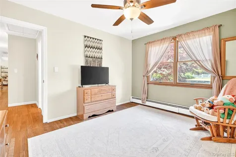 138 Fairmont Road Mahopac NY 10541
