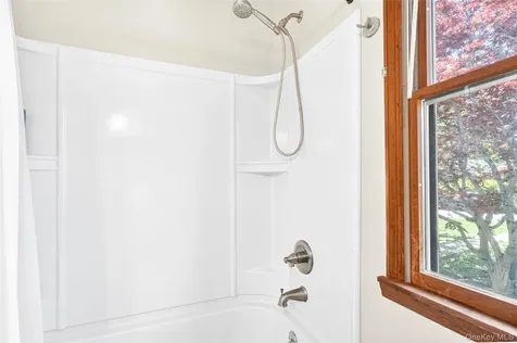 138 Fairmont Road Mahopac NY 10541