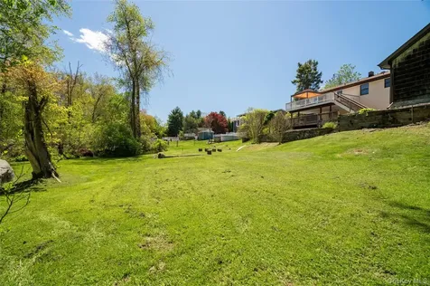 138 Fairmont Road Mahopac NY 10541