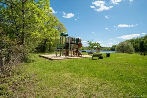 138 Fairmont Road Mahopac NY 10541