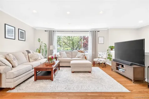138 Fairmont Road Mahopac NY 10541