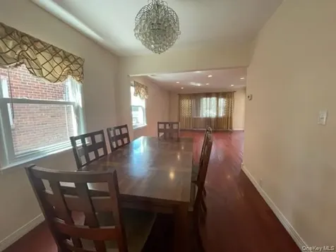 166-12 Union Turnpike Fresh Meadows NY 11366