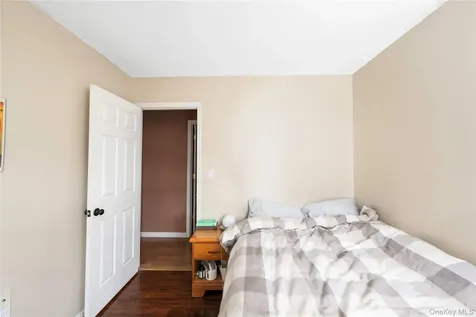 44 Inwood Avenue Poughkeepsie NY 12601