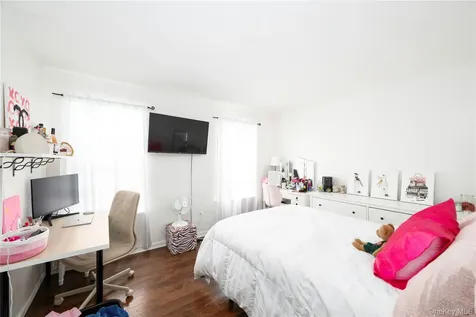 44 Inwood Avenue Poughkeepsie NY 12601