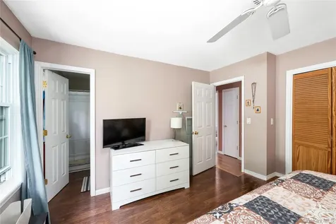 44 Inwood Avenue Poughkeepsie NY 12601