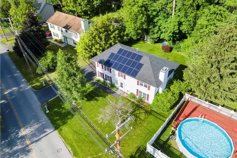 44 Inwood Avenue Poughkeepsie NY 12601