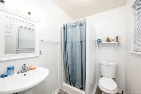 44 Inwood Avenue Poughkeepsie NY 12601