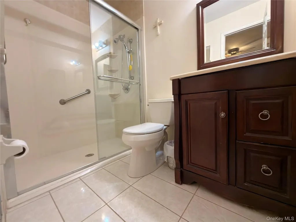 3 Primrose Lane North Babylon NY 11703