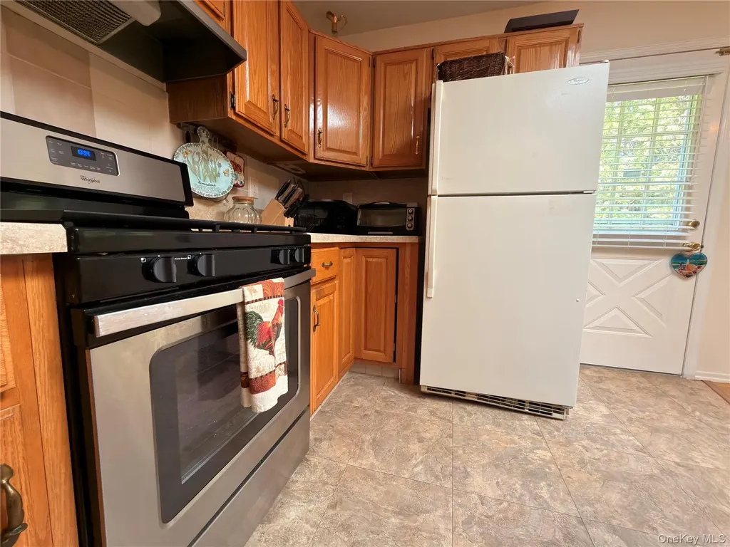 3 Primrose Lane North Babylon NY 11703