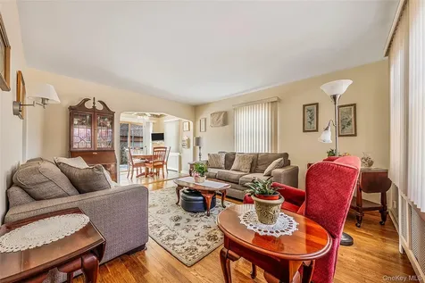 150 Connecticut Avenue Massapequa NY 11758