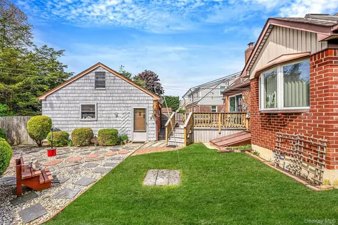 150 Connecticut Avenue Massapequa NY 11758