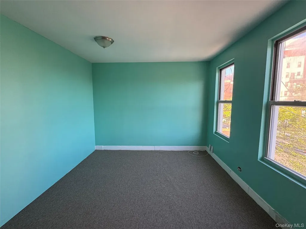 837 Jennings Street Bronx NY 10459