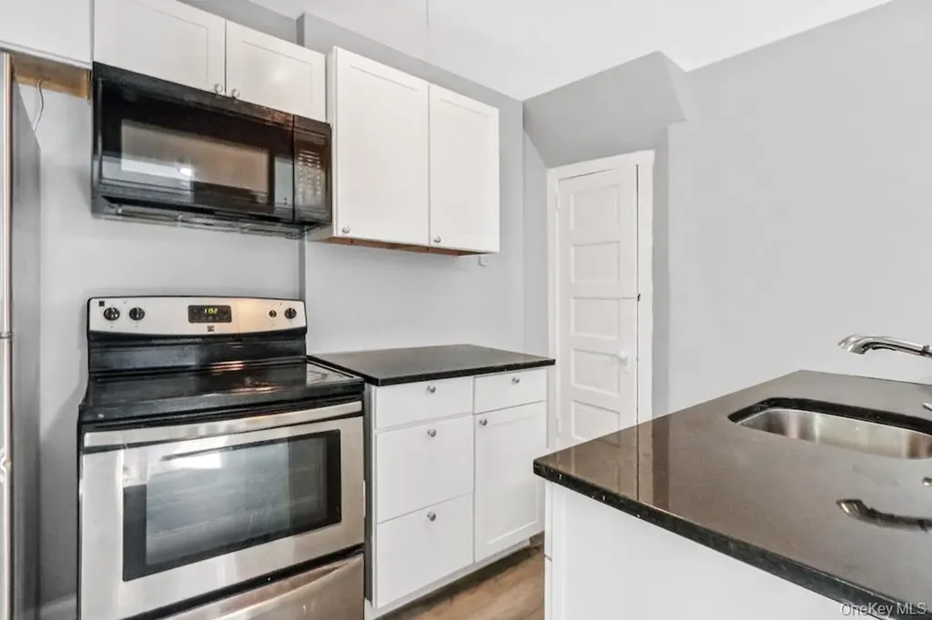 6 Bush Avenue Newburgh NY 12550