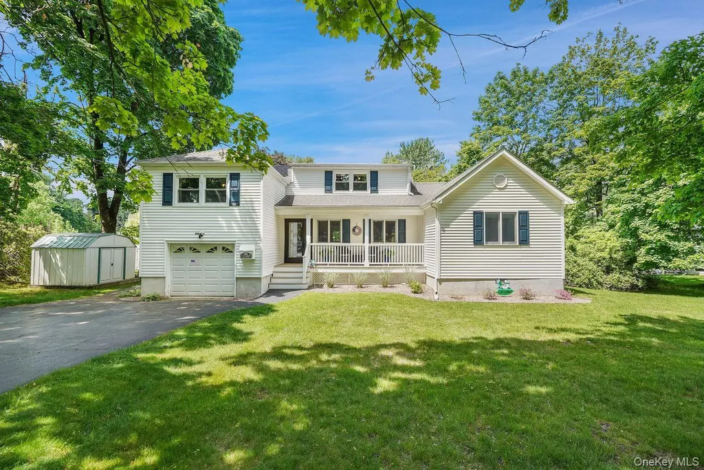 3007 Clearview Street Yorktown Heights NY 10598
