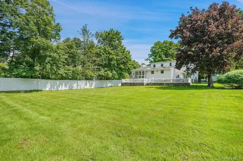 3007 Clearview Street Yorktown Heights NY 10598