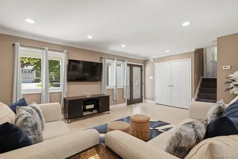 3007 Clearview Street Yorktown Heights NY 10598