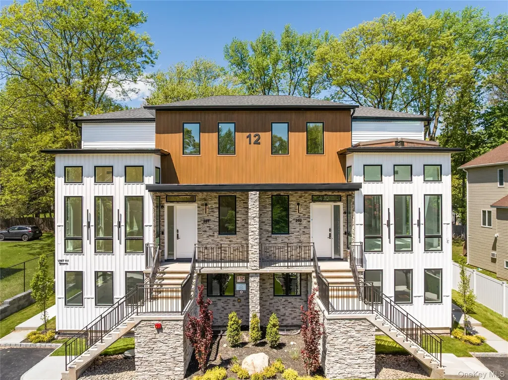 12 Miele Road Monsey NY 10952