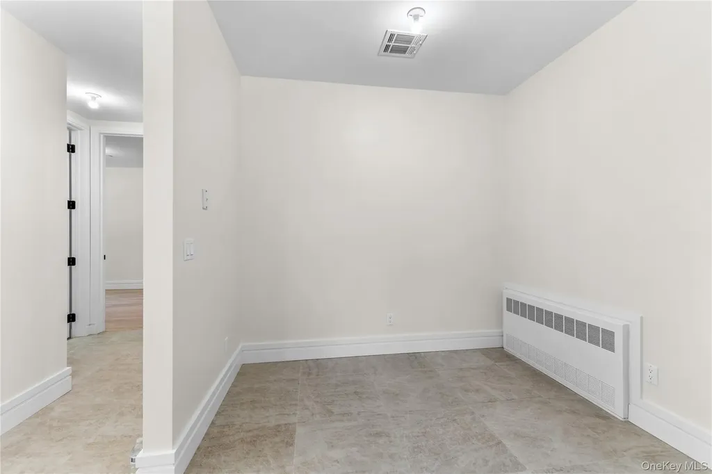12 Miele Road Monsey NY 10952