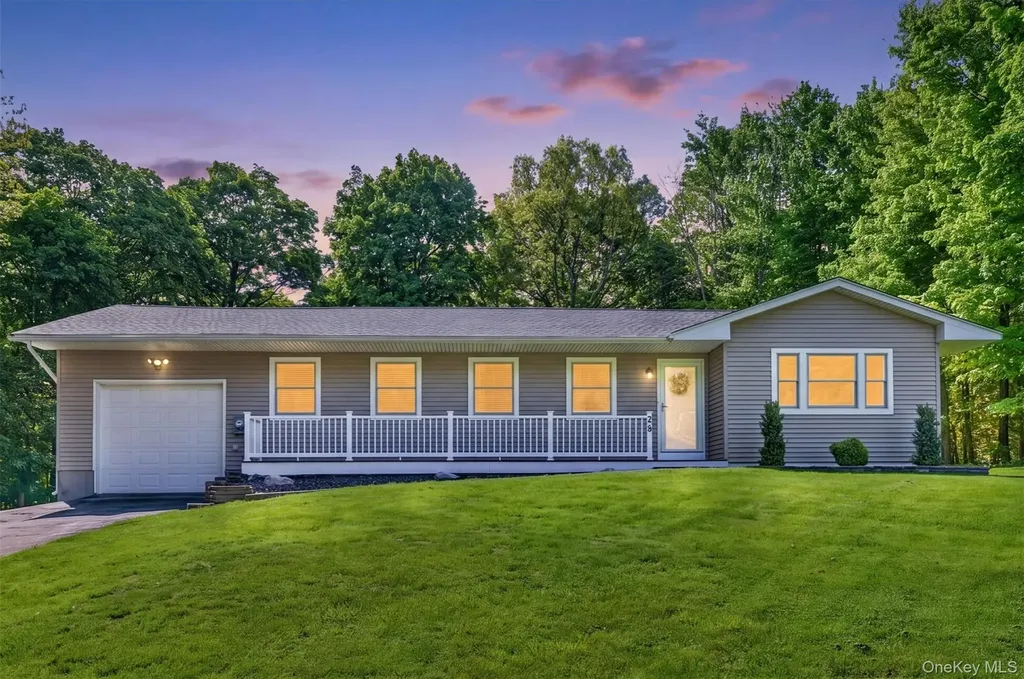 38 Emperor Lane Montgomery NY 12549