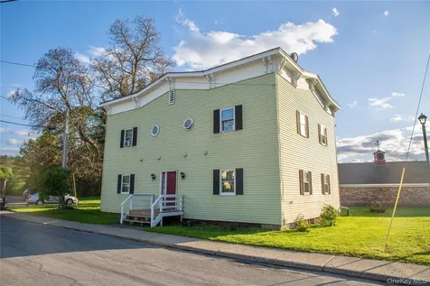 7 Canal Street Claverack NY 12565