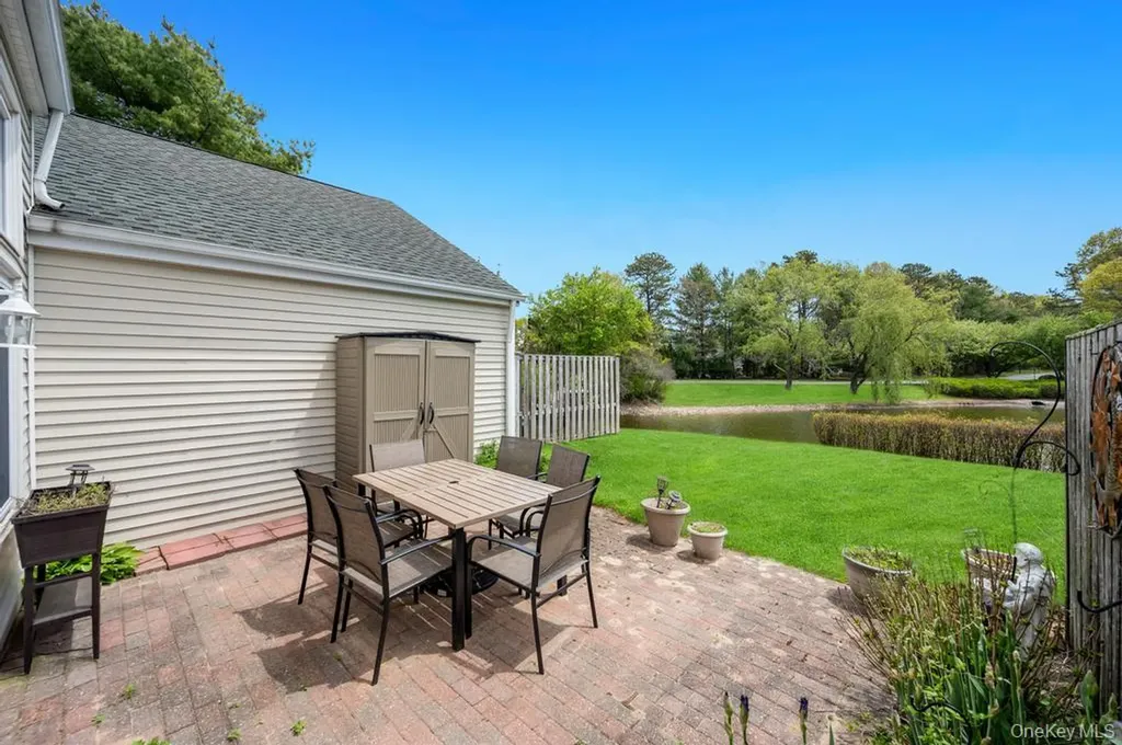 194 Gothic Circle Manorville NY 11949