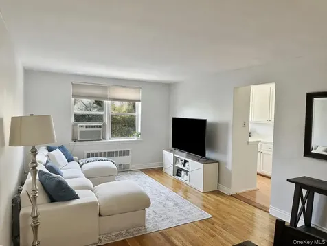 4295 Webster Avenue Bronx NY 10470