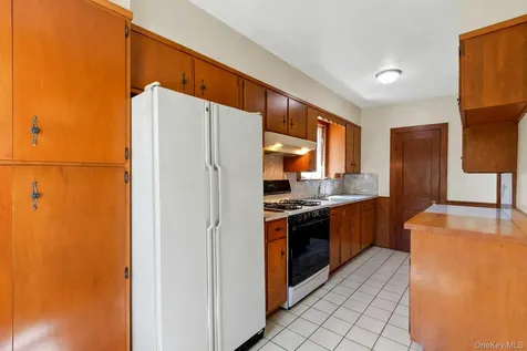 410 Route 304 Bardonia NY 10954