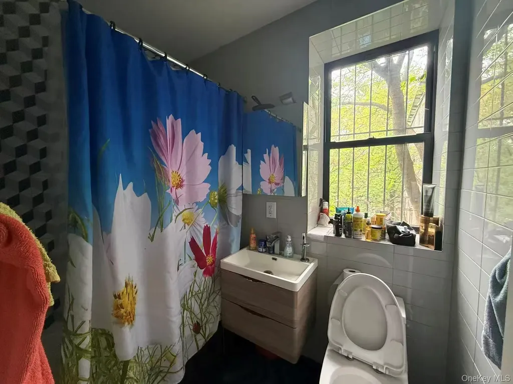 2178 Pitkin Avenue Brooklyn NY 11207