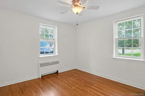 291 Manville Road Pleasantville NY 10570