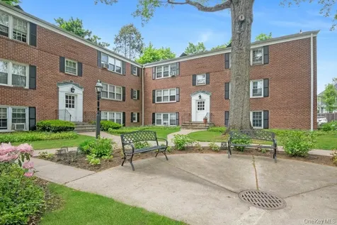 291 Manville Road Pleasantville NY 10570
