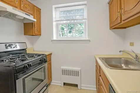 291 Manville Road Pleasantville NY 10570