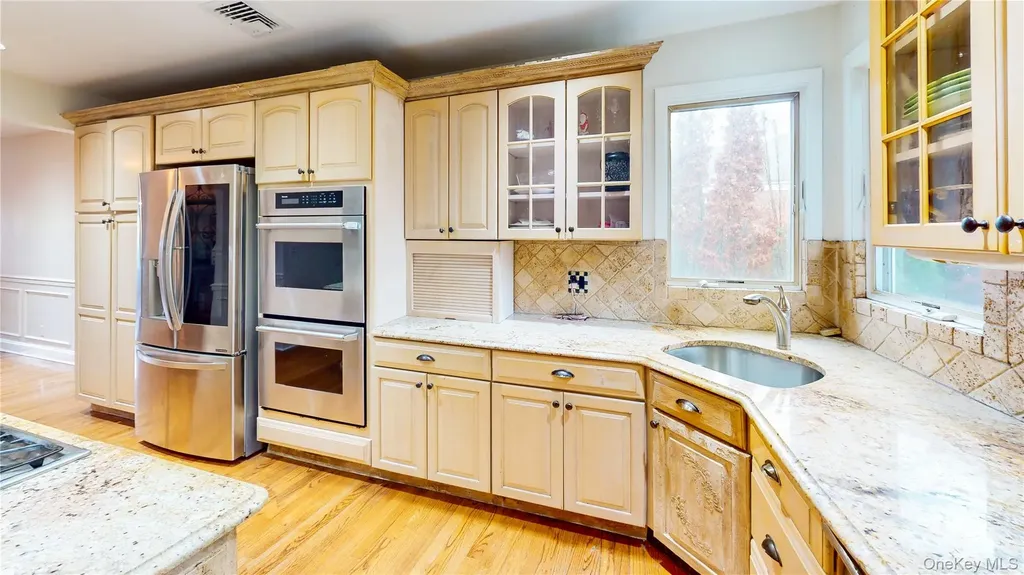 11 E Webster Street Merrick NY 11566
