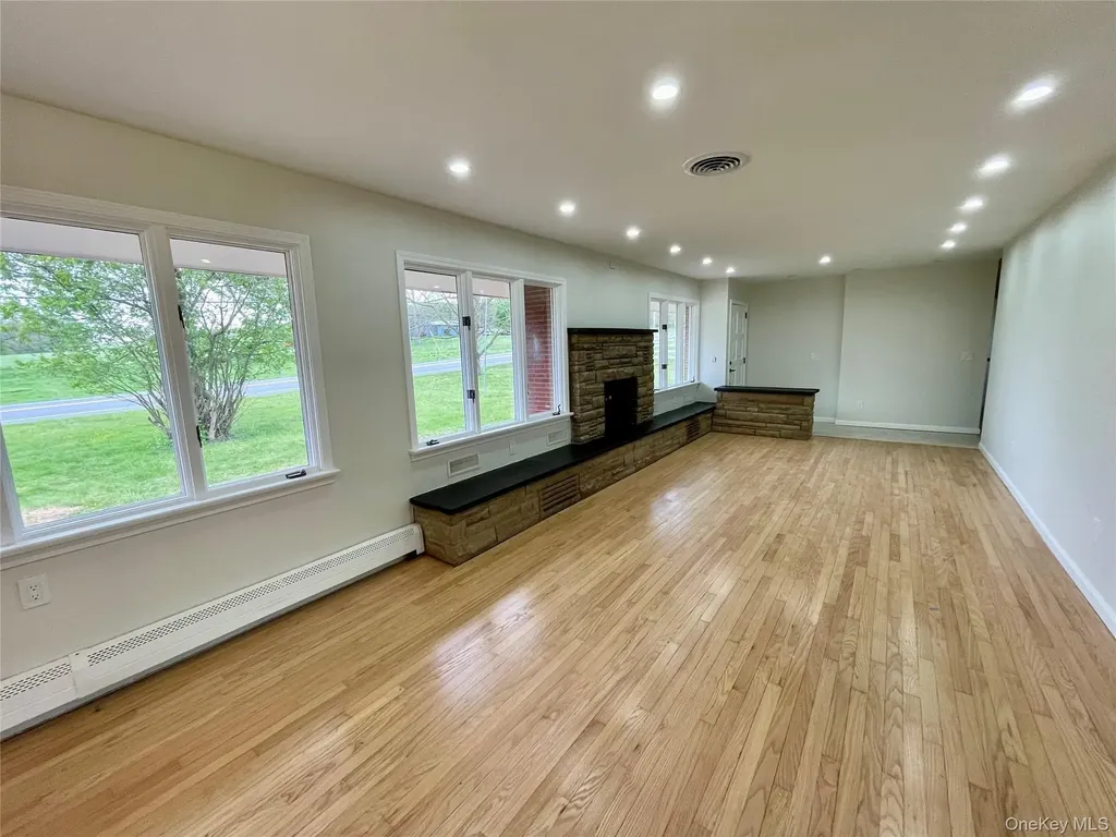 70 County Route 17 Pine Bush NY 12566