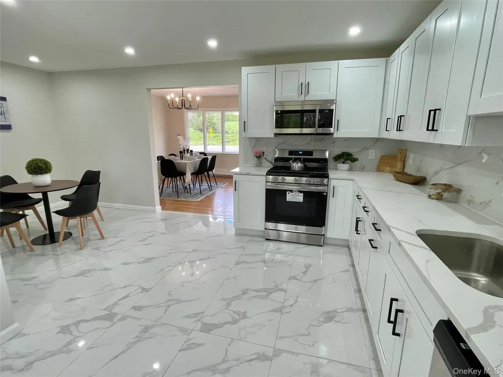 70 County Route 17 Pine Bush NY 12566