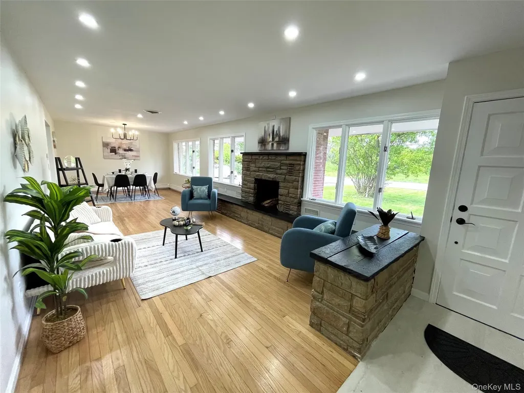 70 County Route 17 Pine Bush NY 12566