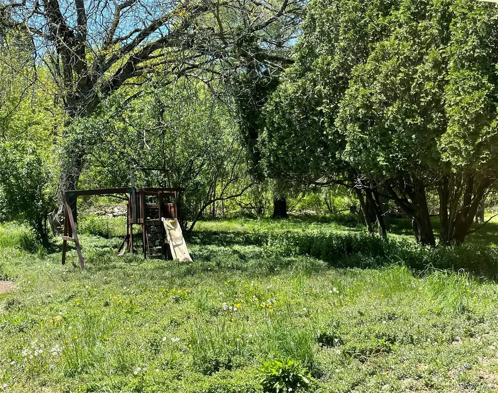 70 County Route 17 Pine Bush NY 12566