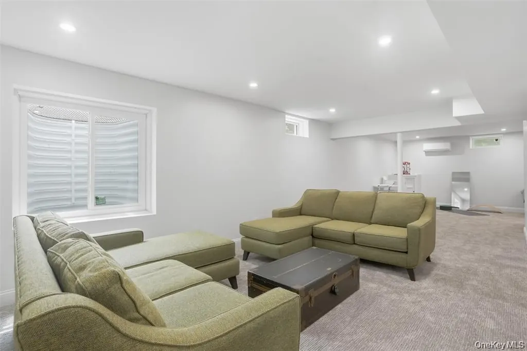 33 Howland Avenue Beacon NY 12508