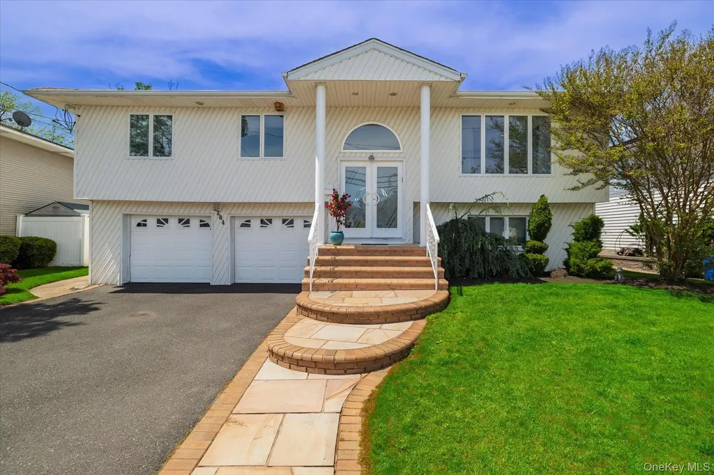 3284 Shore Road Oceanside NY 11572