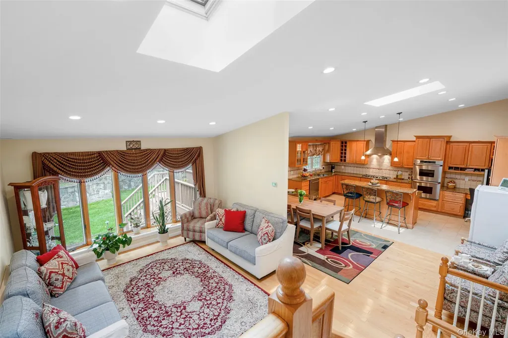 5 Oakridge Road White Plains NY 10607
