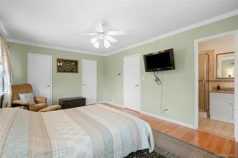 5 Oakridge Road White Plains NY 10607