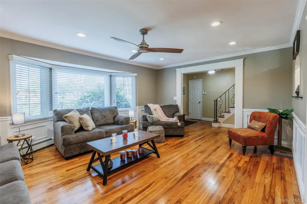 4220 Express Drive S Ronkonkoma NY 11779