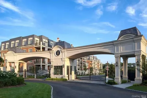1000 Royal Court New Hyde Park NY 11040