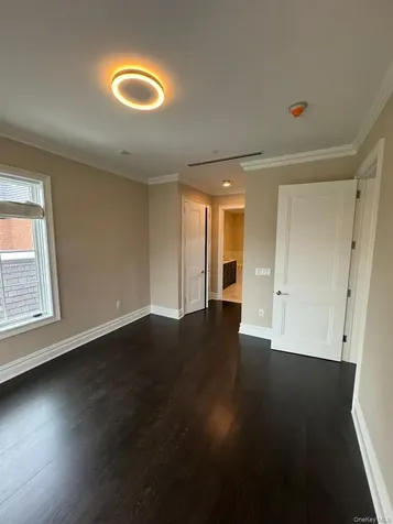1000 Royal Court New Hyde Park NY 11040