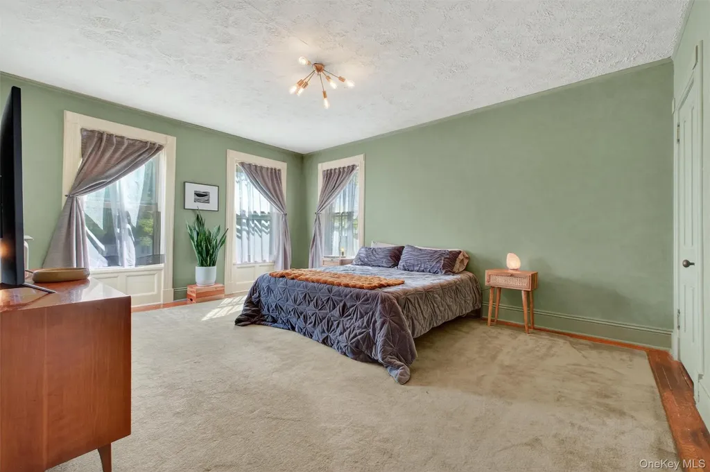 130 Depew Street Peekskill NY 10566