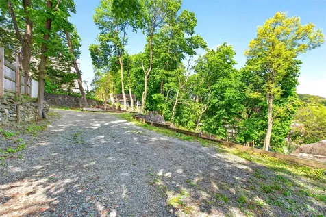 130 Depew Street Peekskill NY 10566