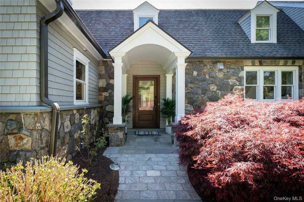 469 Taconic Road Greenwich CT 06831