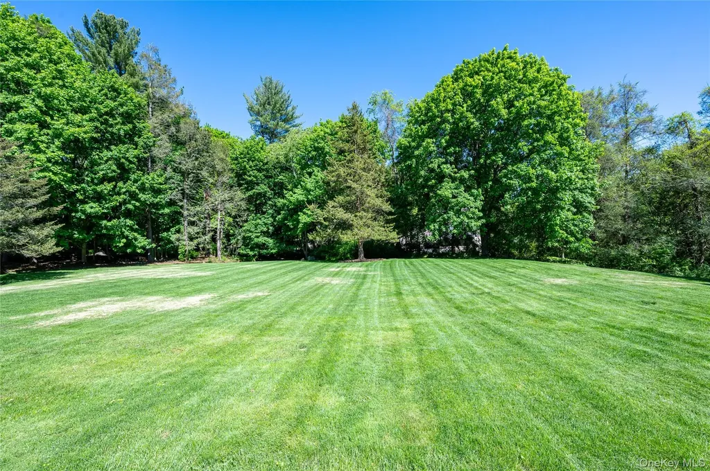 469 Taconic Road Greenwich CT 06831